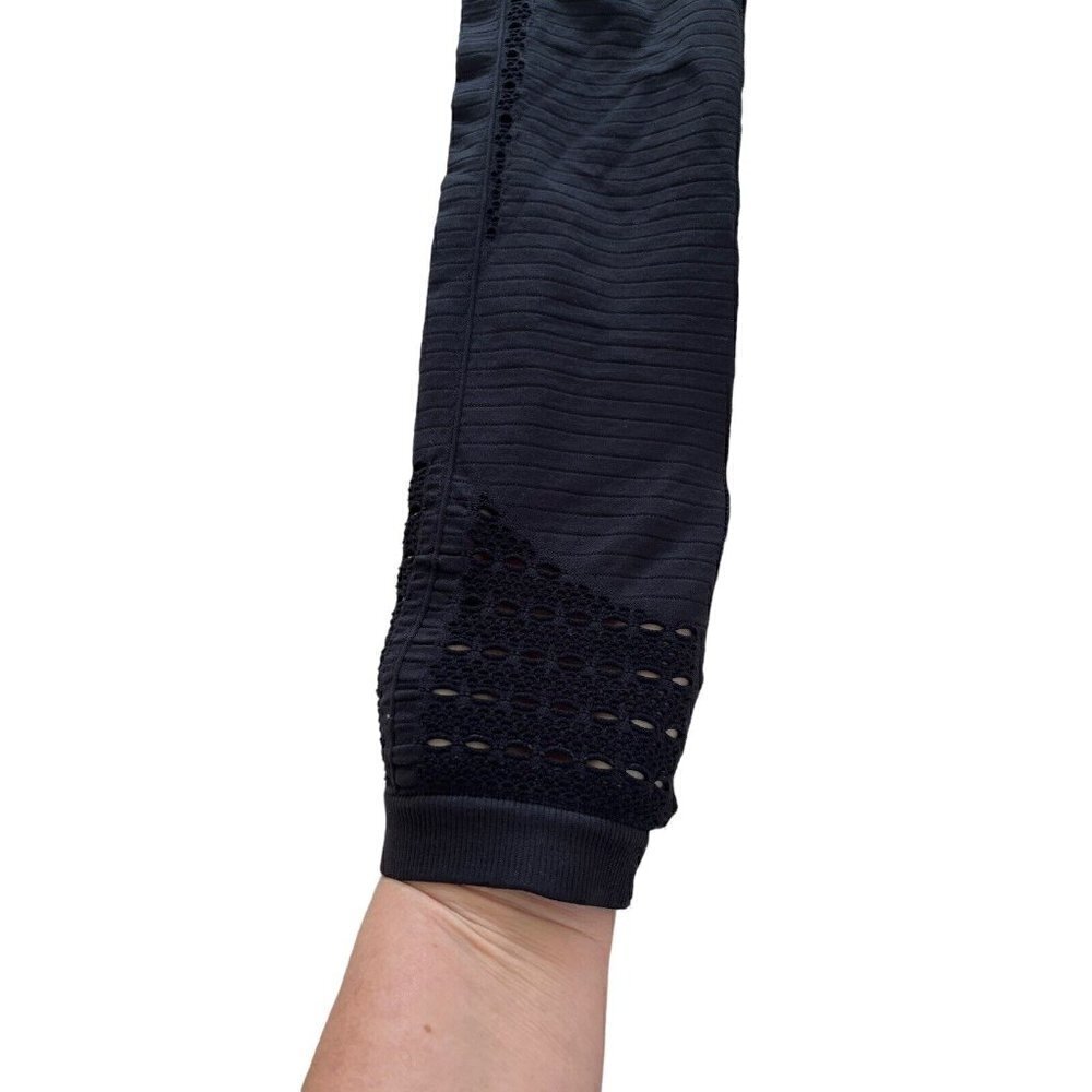 Gymshark Seamless Perforated Leggings Women’s XS Black Mid Rise Stretch Compress - Picture 8 of 8